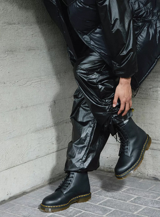 Ботинки Dr. Martens 1460 Slip Resistant Leather Lace Up Black