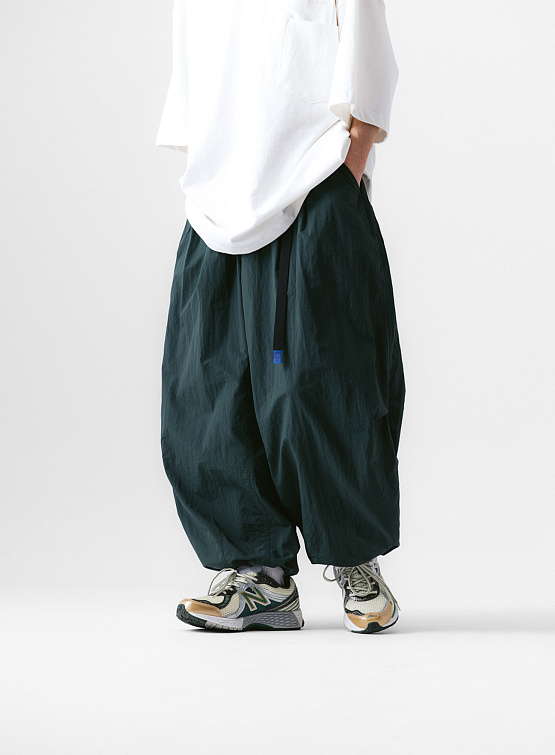 Брюки ANGLAN Nylon Tuck Belt String Balloon Pants Green