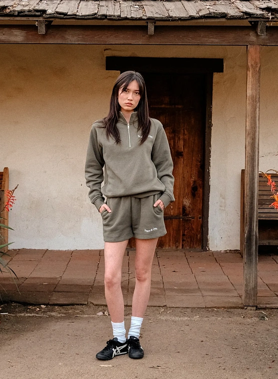 Шорты MUSEUM OF PEACE & QUIET Wordmark Olive