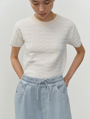 Женская футболка AMOMENTO Boucle Logo Top Cream