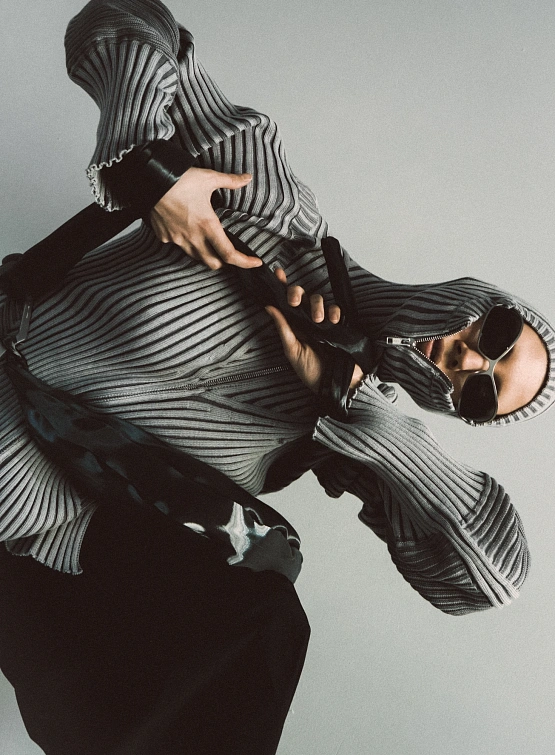 Сумка HELIOT EMIL Liquid Attache Tote Metallic