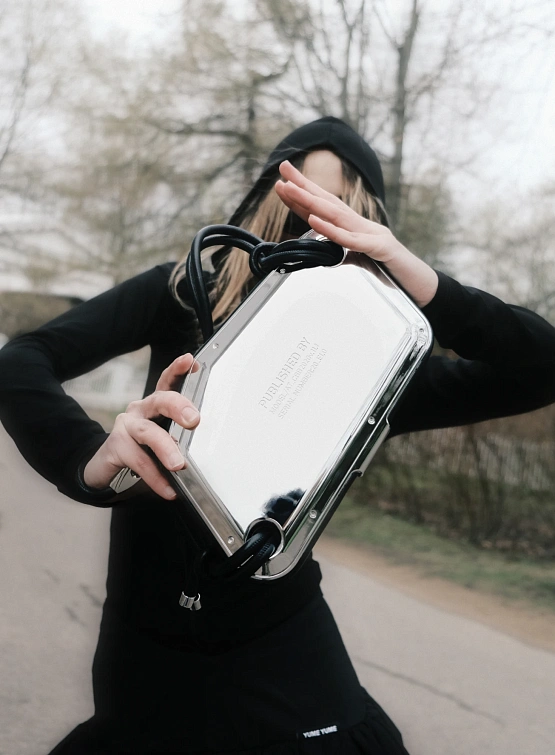 Сумка PUBLISHED BY Cross Body Bag Chrome