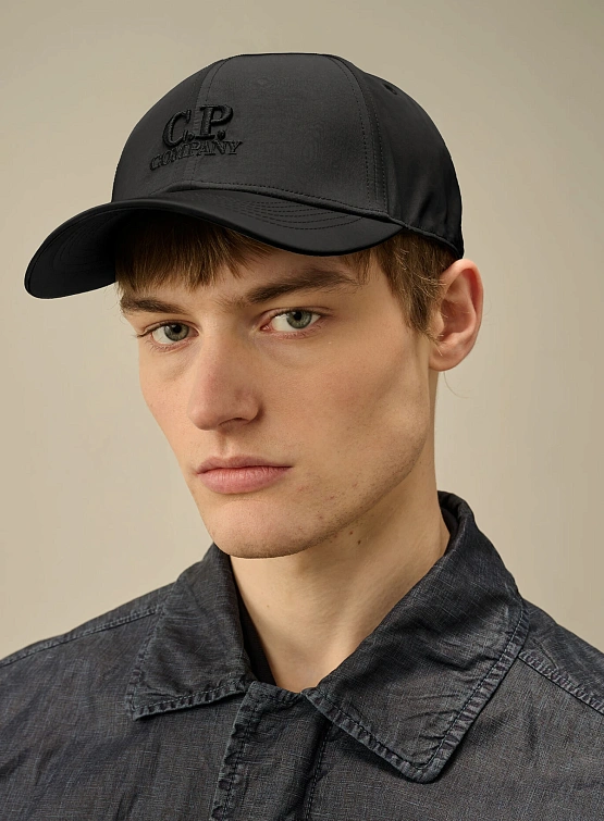 Кепка C.P. Company Chrome-R Logo Cap Black