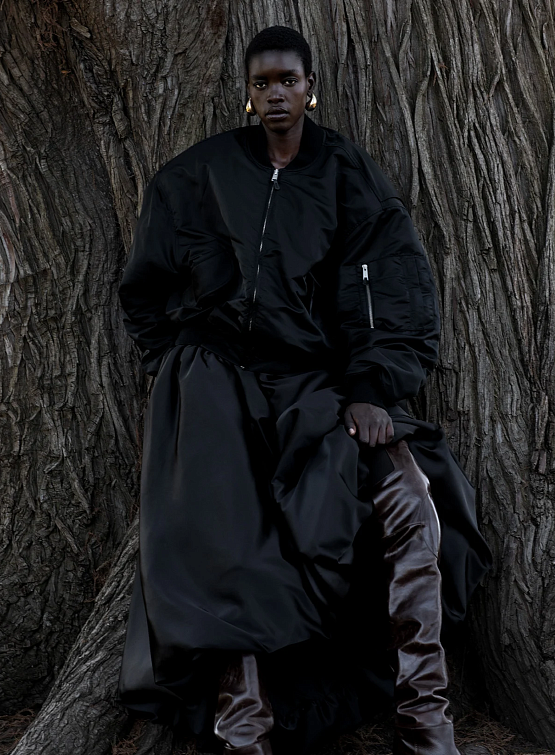 Бомбер entire studios Broad Bomber Oil