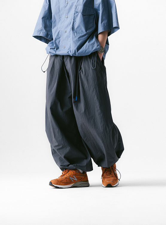 Брюки ANGLAN Nylon Tuck Belt String Balloon Pants Grey