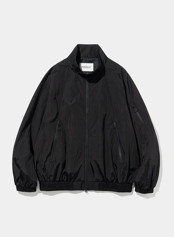 Ветровка Uniform Bridge Training Wind Jacket Black