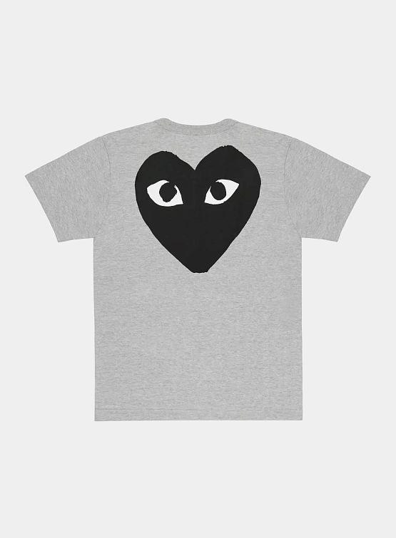 Футболка Comme des Garçons PLAY Front Logo Big Black Heart At Grey
