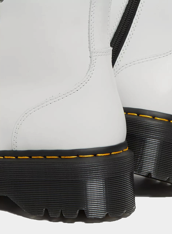 Женские ботинки Dr. Martens Jadon Smooth Platform White