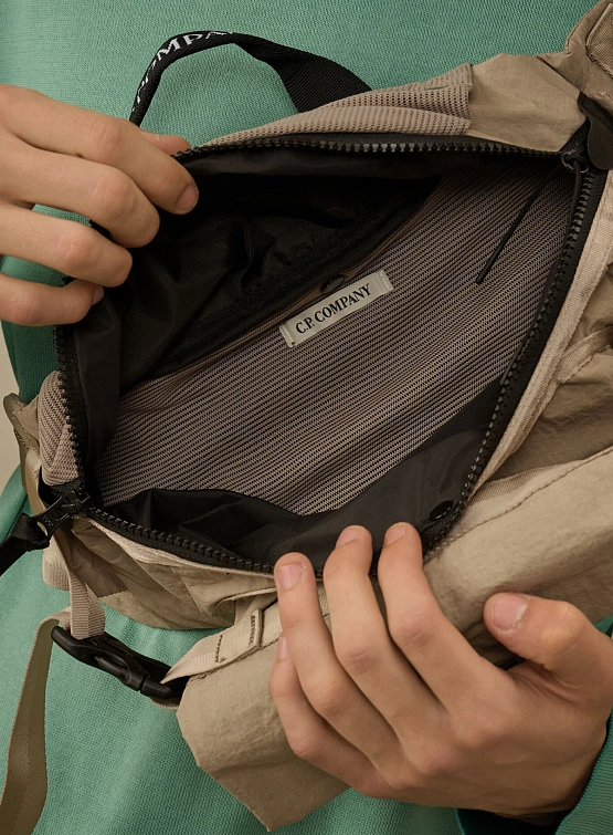 Сумка C.P. Company Plain Paper Touch Waistbag Vintage Khaki