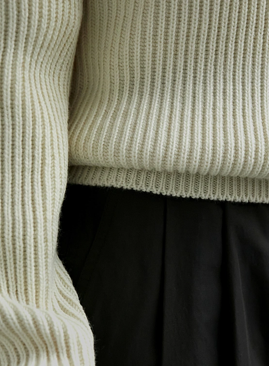 Женский свитер AMOMENTO Half Neck Knit Ecru