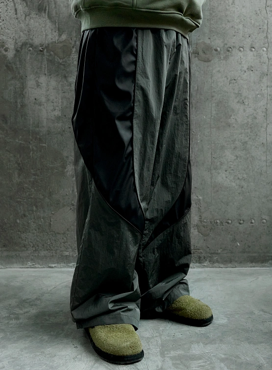 Брюки Han Kjøbenhavn Oversized Track Trousers Ash Grey