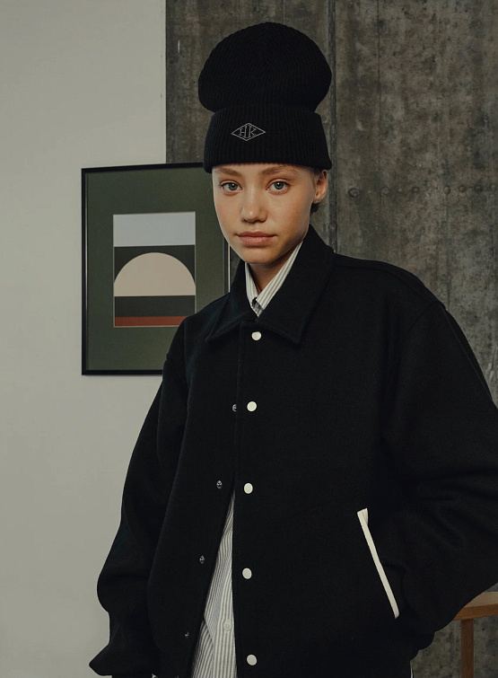 Бомбер Uniform Bridge Wool Varsity Blouson Black
