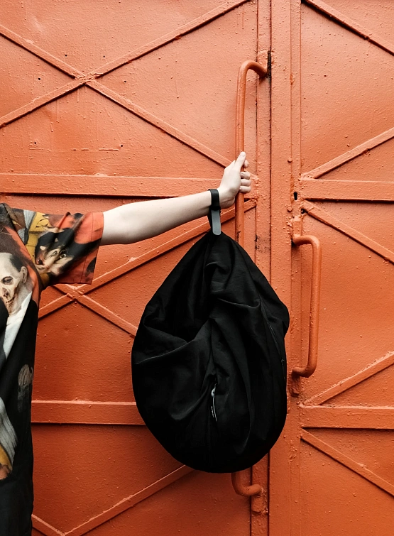 Сумка COTE&CIEL Aoos L Smooth Black