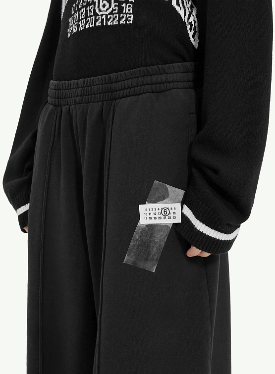 Женские брюки MM6 Maison Margiela Outside Stitch Black