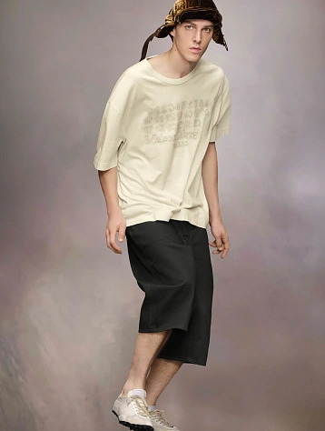 Футболка Maison Margiela Embroidered Logo Ecru