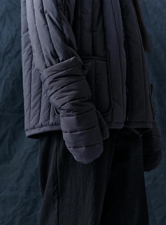 Рукавицы XENIA TELUNTS Quilted Mittens Dark Grey