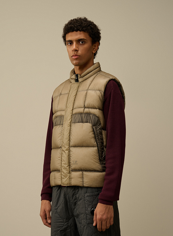 Жилет C.P. Company D.D. Shell Lens Down Vintage Khaki