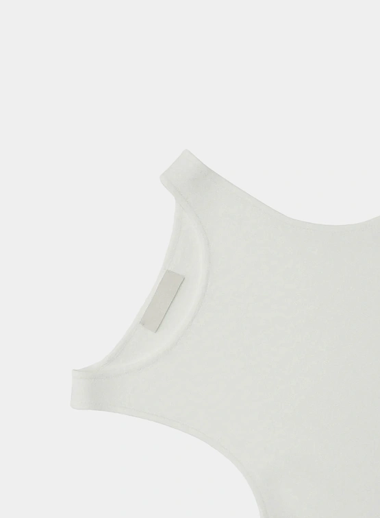 Женский топ AMOMENTO Cut-Out Sleeveless Top Ivory