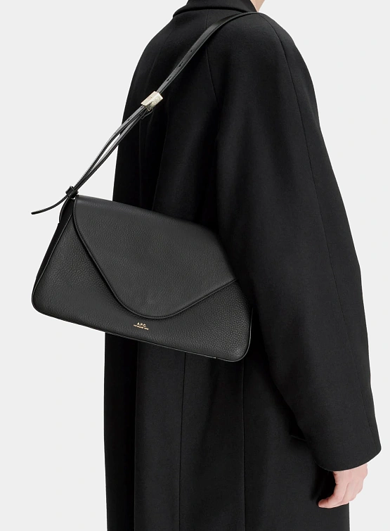 Женская сумка A.P.C. Daria Flap Noir