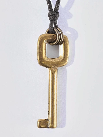 Ожерелье AFTER PRAY Safari Key Leaf Antique Gold