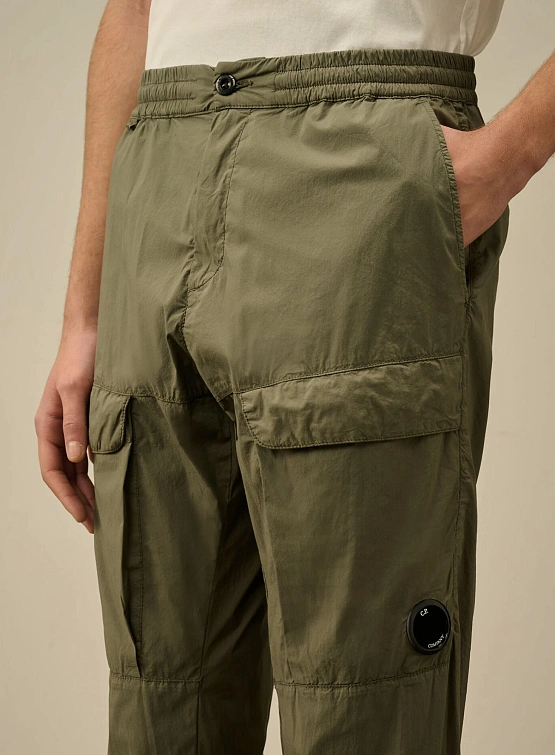 Брюки C.P. Company 50 Fili Stretch Loose Cargo Thyme