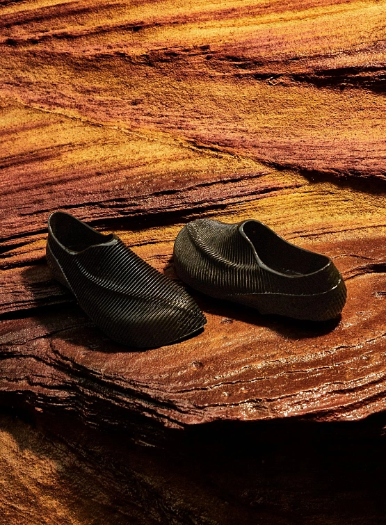 Сабо ALIVEFORM Stratum Talon Charcoal