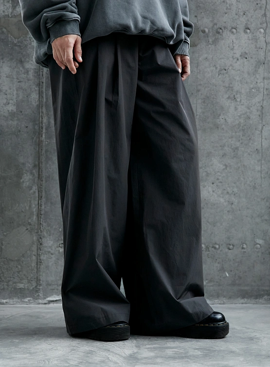 Брюки AMOMENTO Mens Two Tuck Wide Pants Charcoal