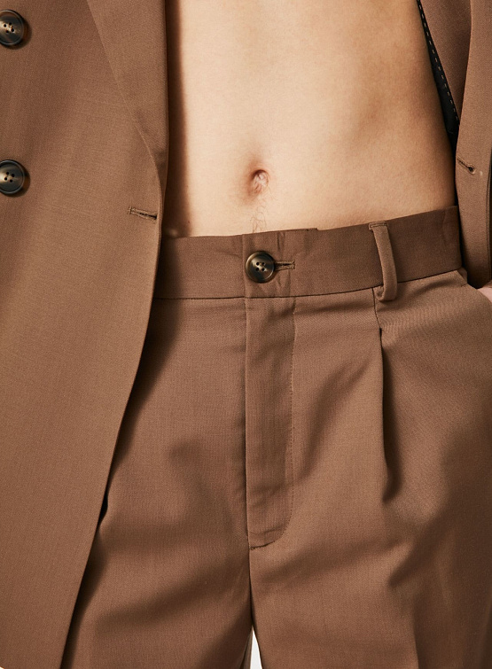 Брюки Han Kjøbenhavn Boxy Suit Trousers Light Brown