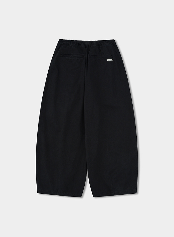 Брюки ANGLAN Twill Tuck Belt Balloon Pants Black