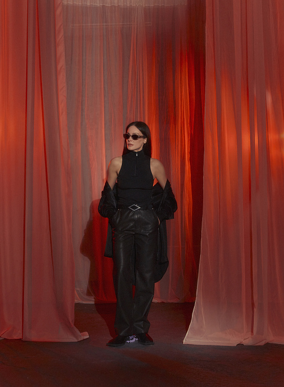 Женские брюки Open YY Eco-Leather Straight Black