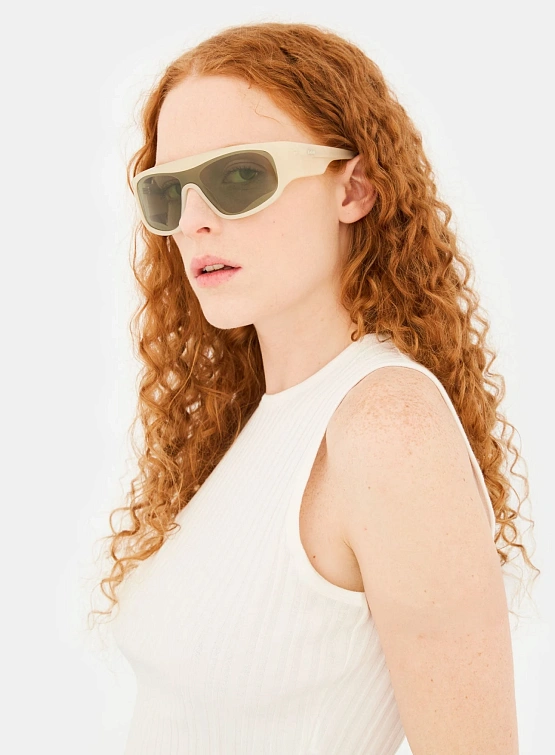 Очки RETROSUPERFUTURE Ufo Cremoso