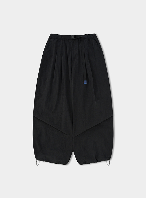 Брюки ANGLAN Nylon Tuck Belt String Balloon Pants Black