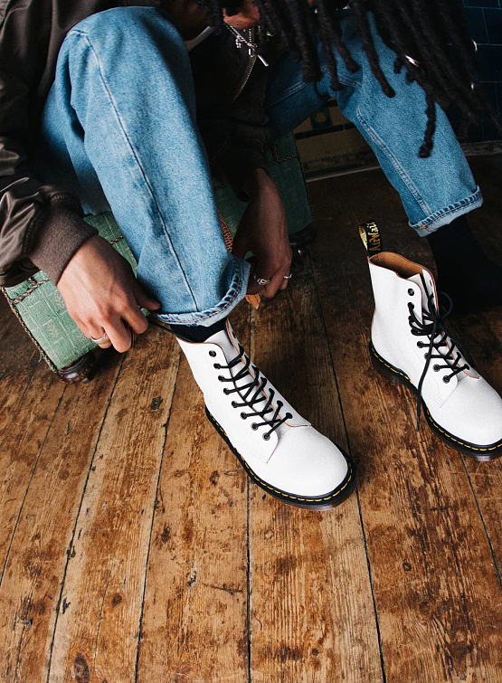 Ботинки Dr. Martens 1460 Vintage Made White Quilon