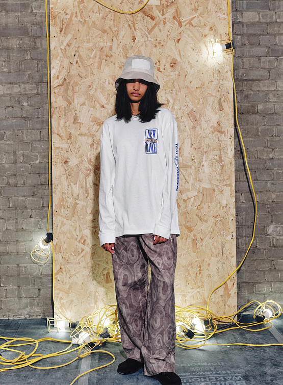 Лонгслив ACMH New Age Dance Off White