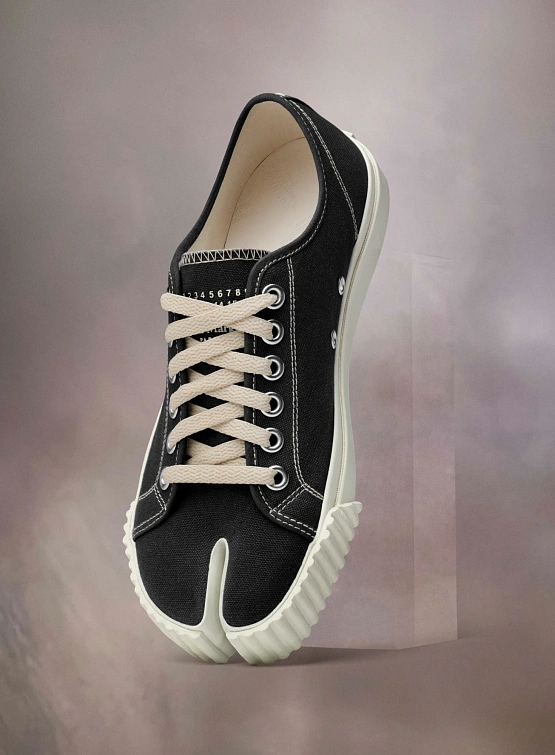 Кеды Maison Margiela Tabi Black/White