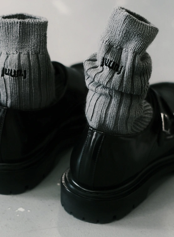 Лоферы JUUN.J Vibram Sole Loafers with Buckle Black