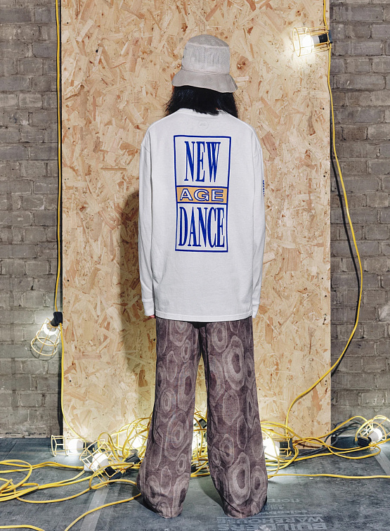 Лонгслив ACMH New Age Dance Off White