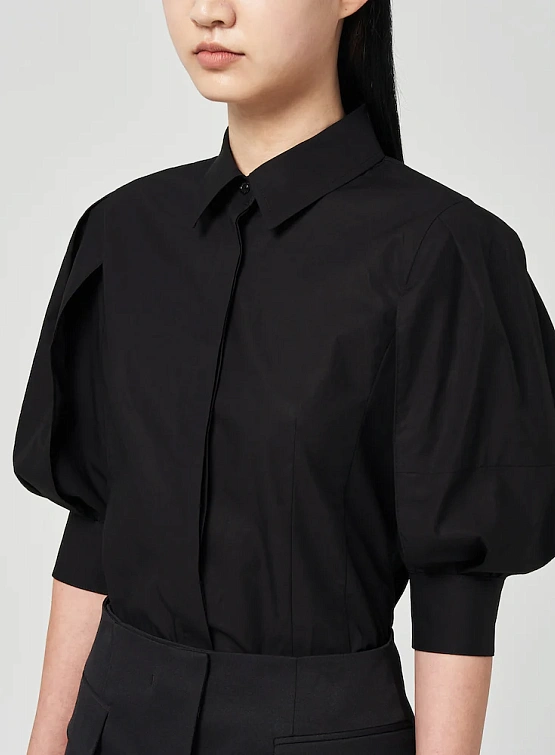 Женская рубашка JUUN.J Volume Sleeve Slim Blouse Black