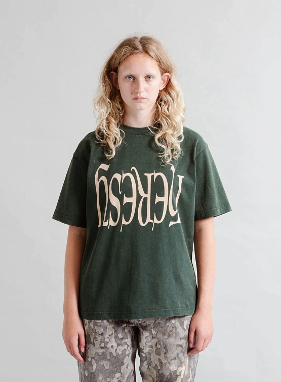 Футболка Heresy ʎsǝɹǝH Green