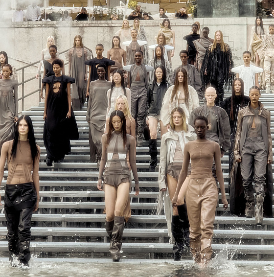 Продолжение «Храма любви»: женская коллекция Rick Owens SS’26