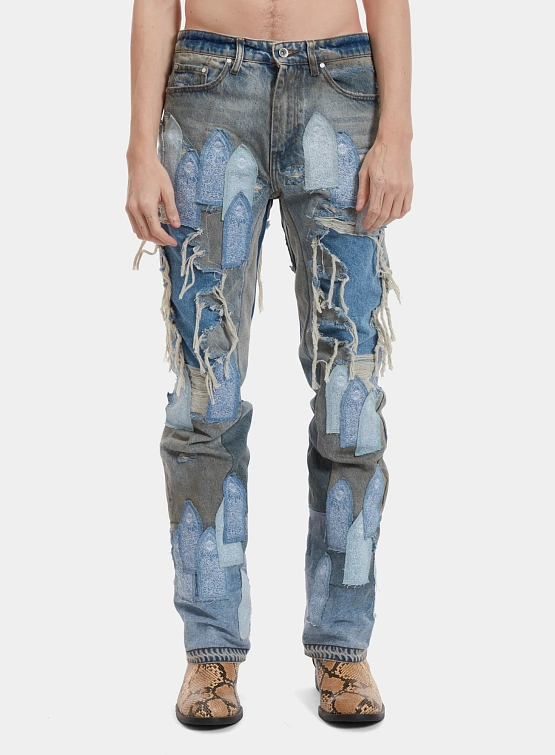 Джинсы WHO DECIDES WAR Patched Arch Repaired Blowout Denim