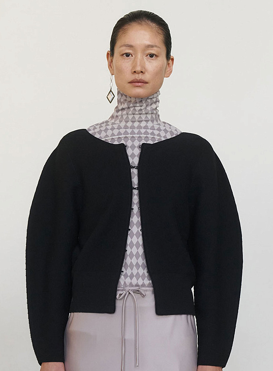 Женский кардиган AMOMENTO Wholegarment Rounded Cardigan Black